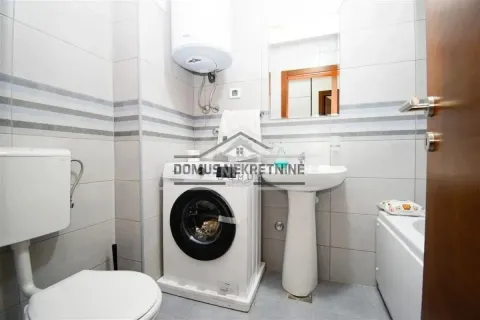 Rent, one bedroom apartment, 47m², Tuški Put, Podgorica - image 9