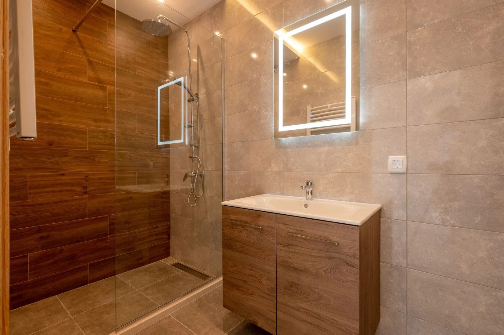 Prodaja, kuća, 200m², Krašići, Tivat