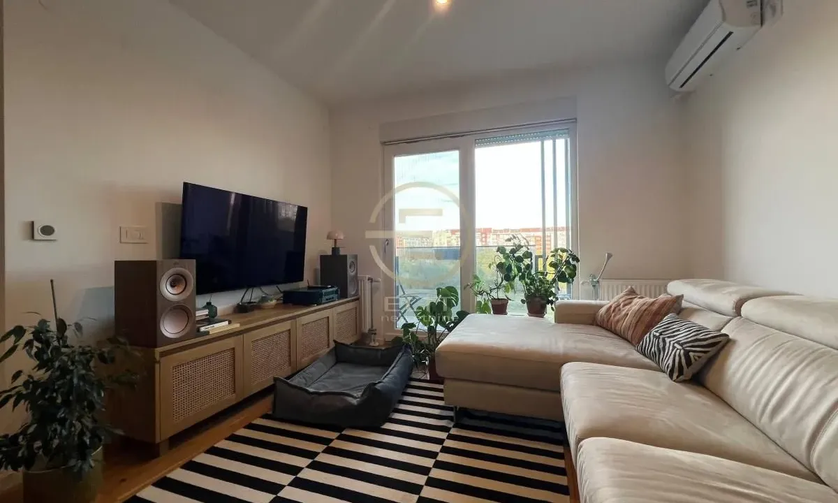 Prodaja, dvosoban stan, 58m², Bulevar Evrope, Novi Sad Sve Podlokacije