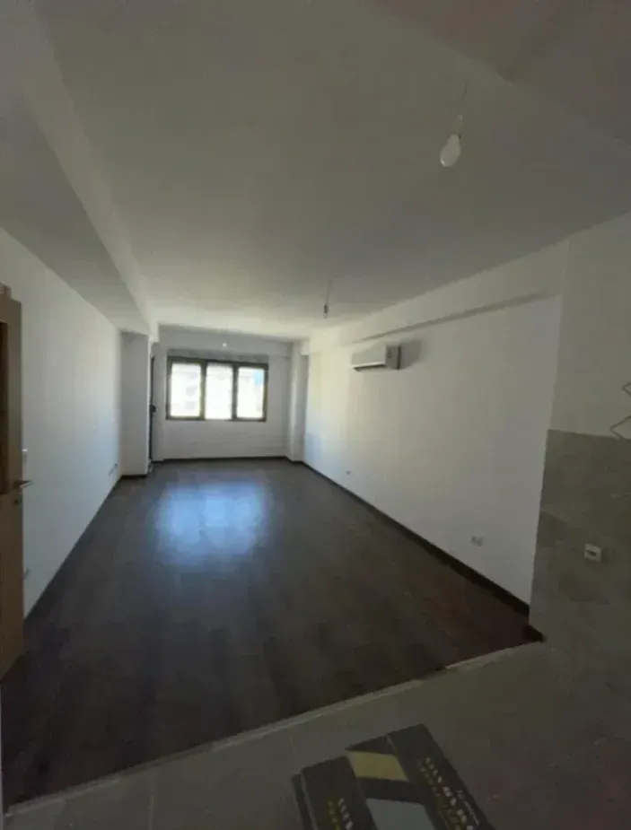 Prodaja, dvosoban stan, 80m², Ljubović, Podgorica