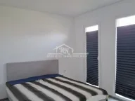 Prodaja, kuća, 109m², Borča 1, Borča Sve Podlokacije - image 15