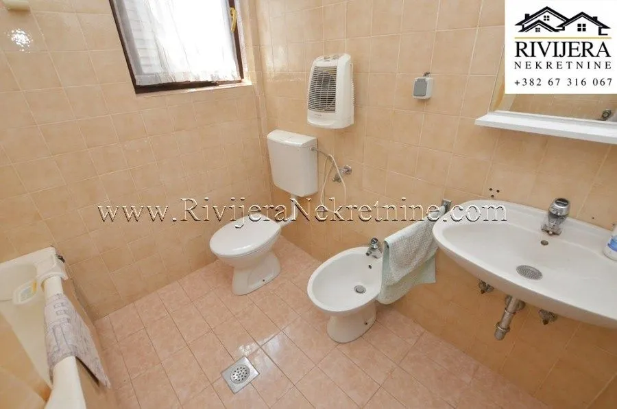 Prodaja, kuća, 338m², Centar, Herceg Novi