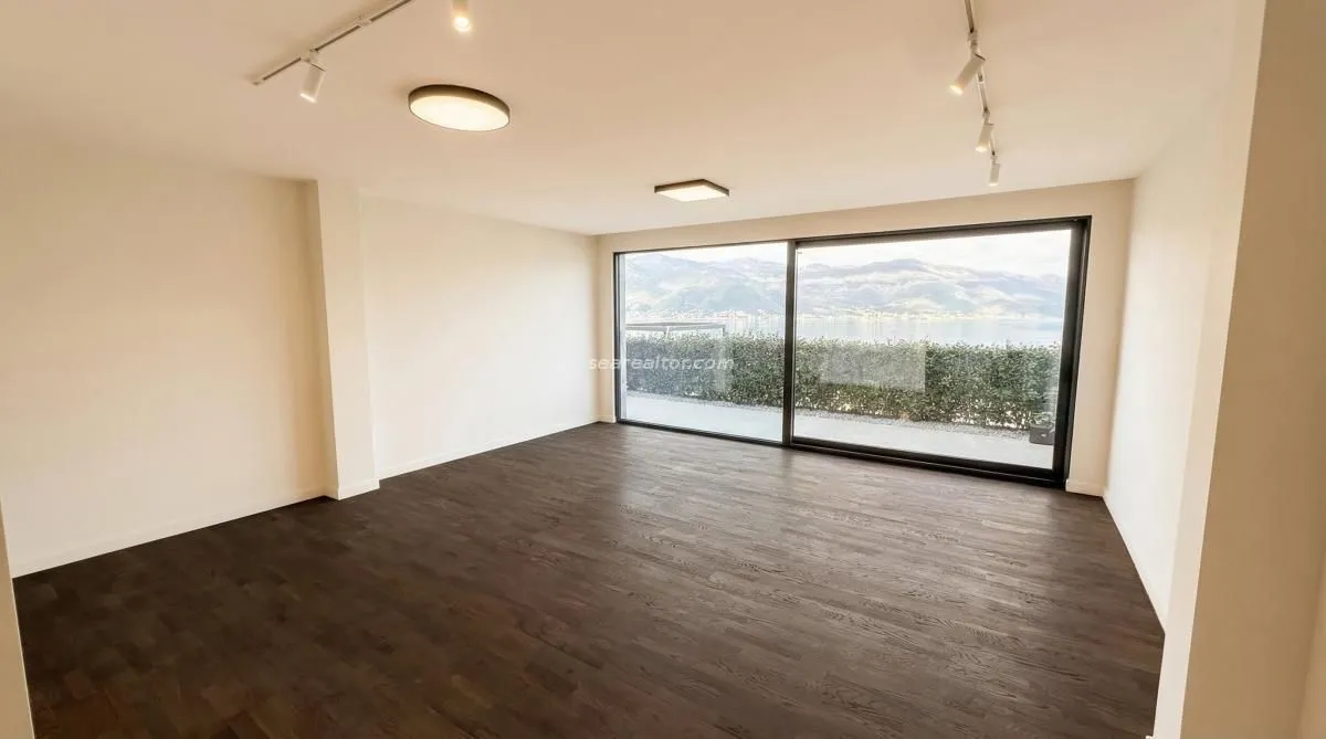 Prodaja, dvosoban stan, 183m², Krašići, Tivat