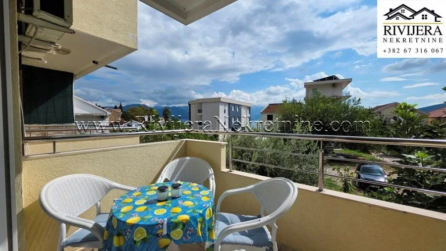 Prodaja, jednosoban stan, 42m², Đenovići, Herceg Novi