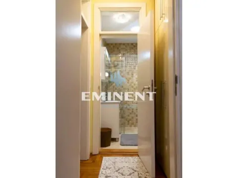 Rent, two bedroom apartment, 52m², Savski Venac, Beograd - image 13