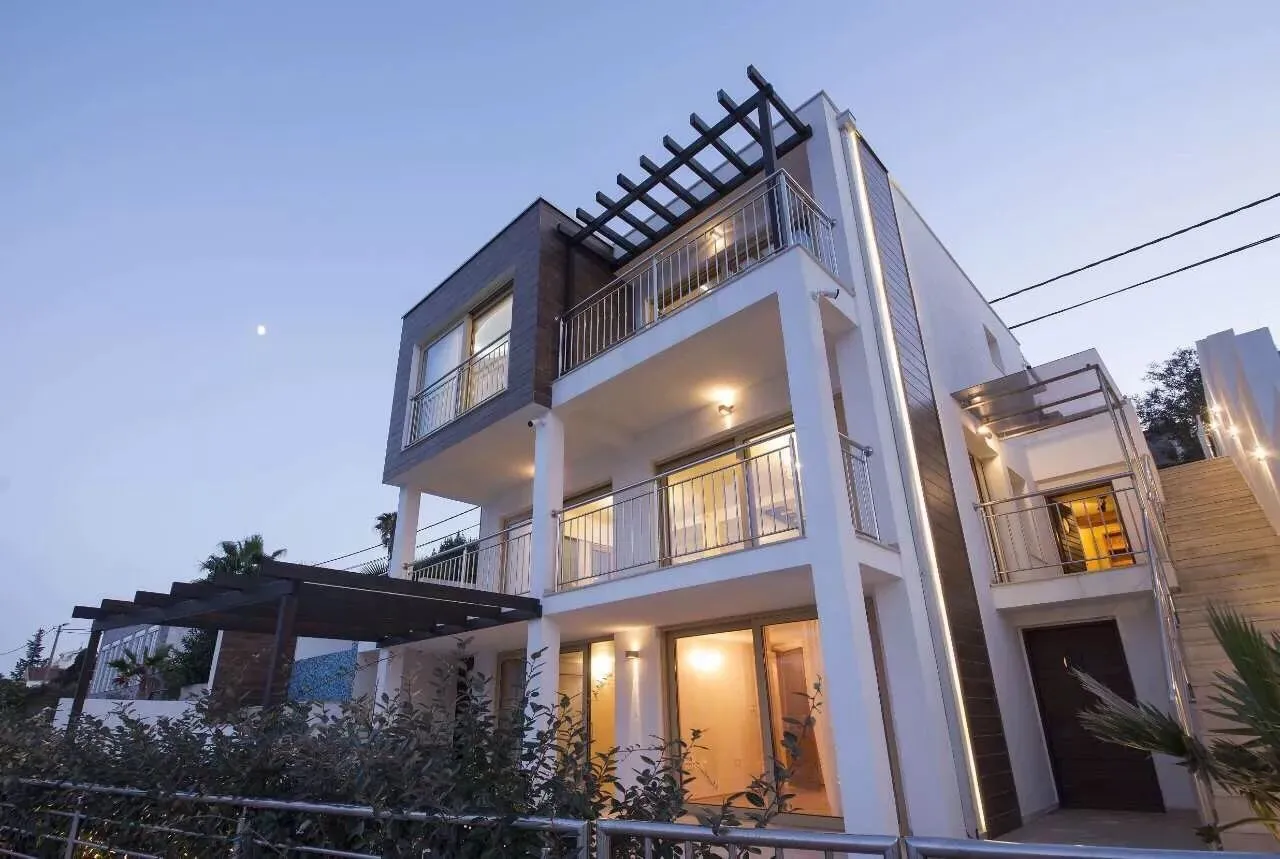 Prodaja, kuća, 390m², Krašići, Tivat