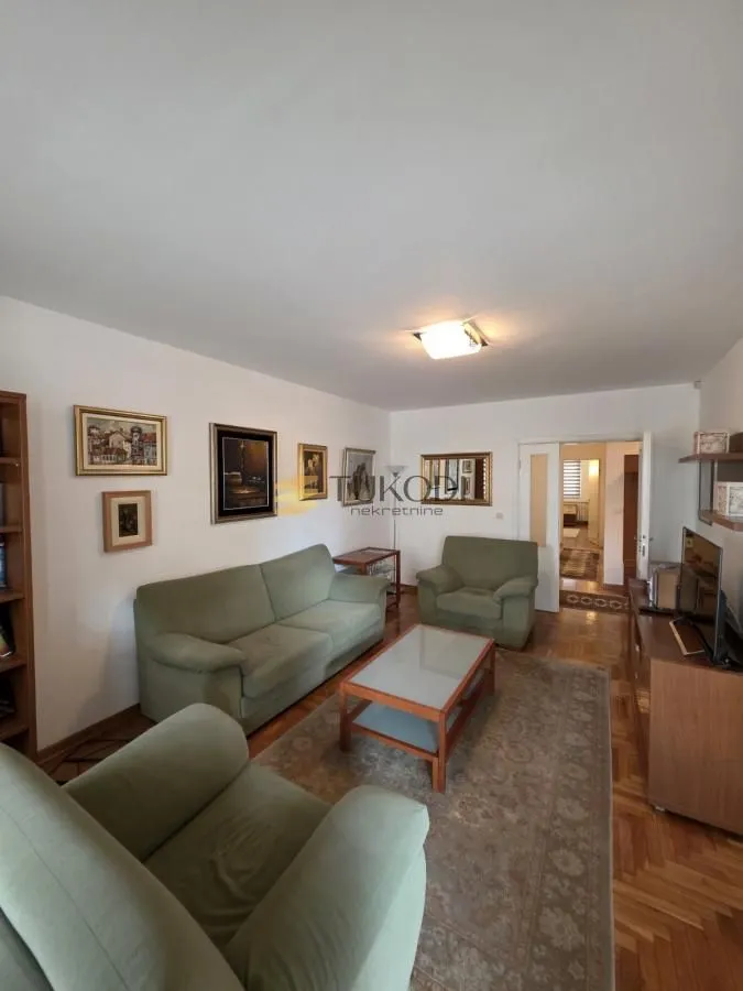 Rent, three bedroom apartment, 100m², Lekino Brdo, Voždovac Sve Podlokacije