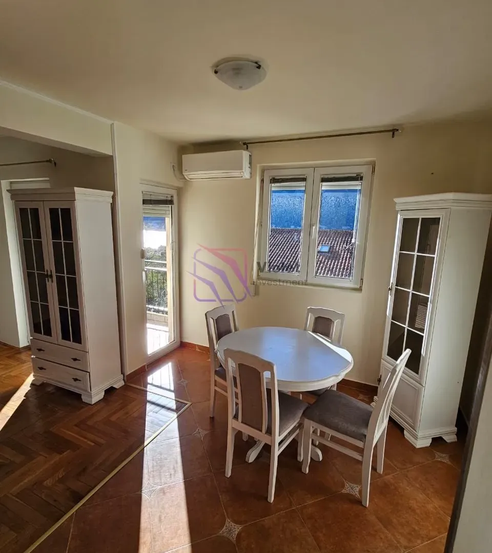 Prodaja, trosoban stan, 88m², Podgorica, Crna Gora