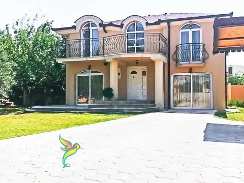 Kuća in Donja Gorica