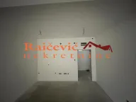 Izdavanje, poslovni prostor, 63m², Vrbas, Novi Sad - image 8