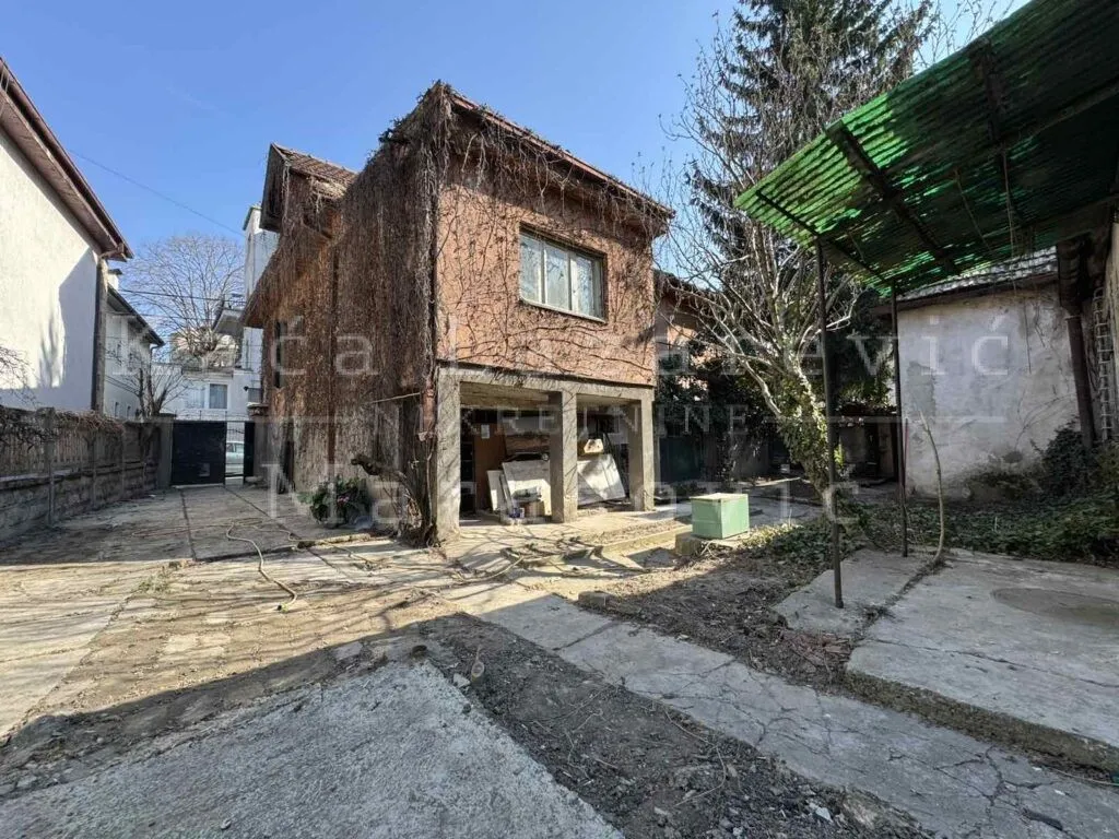 Prodaja, kuća, 133m², Profesorska Kolonija, Palilula Sve Podlokacije