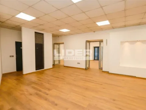 Izdavanje, poslovni prostor, 251m², Stari Grad, Beograd - image 5