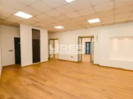 Izdavanje, poslovni prostor, 251m², Stari Grad, Beograd - image 6