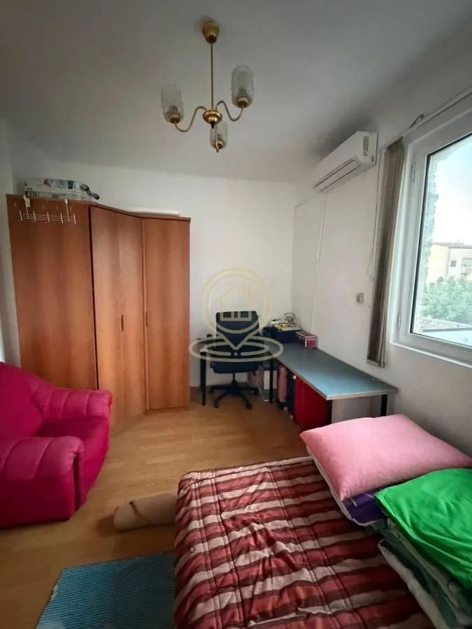 Rent, two bedroom apartment, 50m², Stari Grad, Beograd