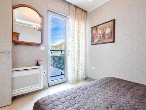 Sale, two bedroom apartment, 68m², Kostanjica, Kotor - image 6