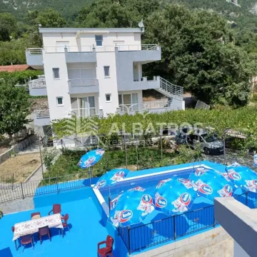 Rent, three bedroom apartment, 138m², Tuđemili, Bar - image 13