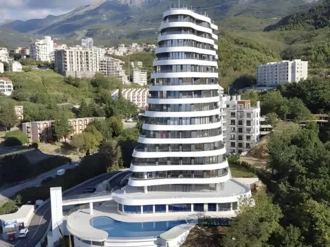 Sale, one bedroom apartment, 40m², Bečići, Budva - image 4