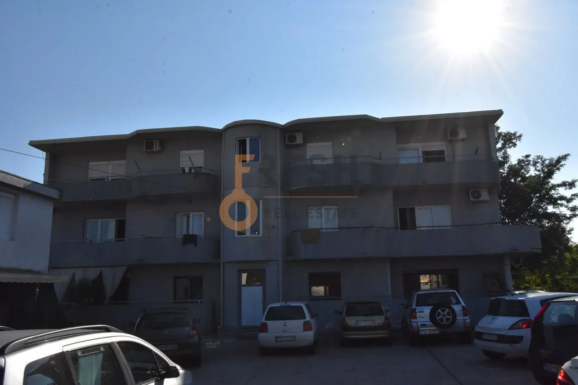 Prodaja, dvosoban stan, 93m², Zabjelo, Podgorica