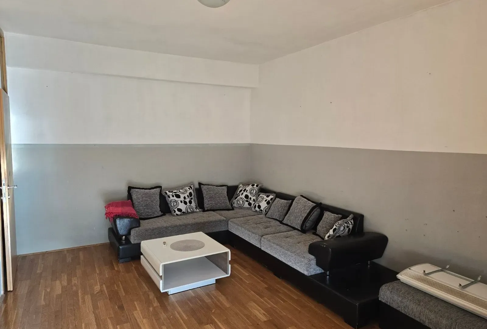 Rent, one bedroom apartment, 60m², Pobrežje, Podgorica