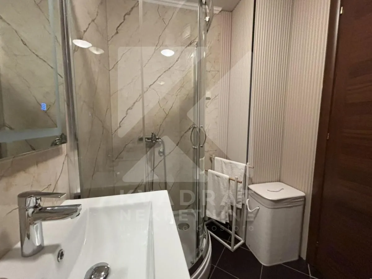 Rent, two bedroom apartment, 78m², City Kvart, Podgorica