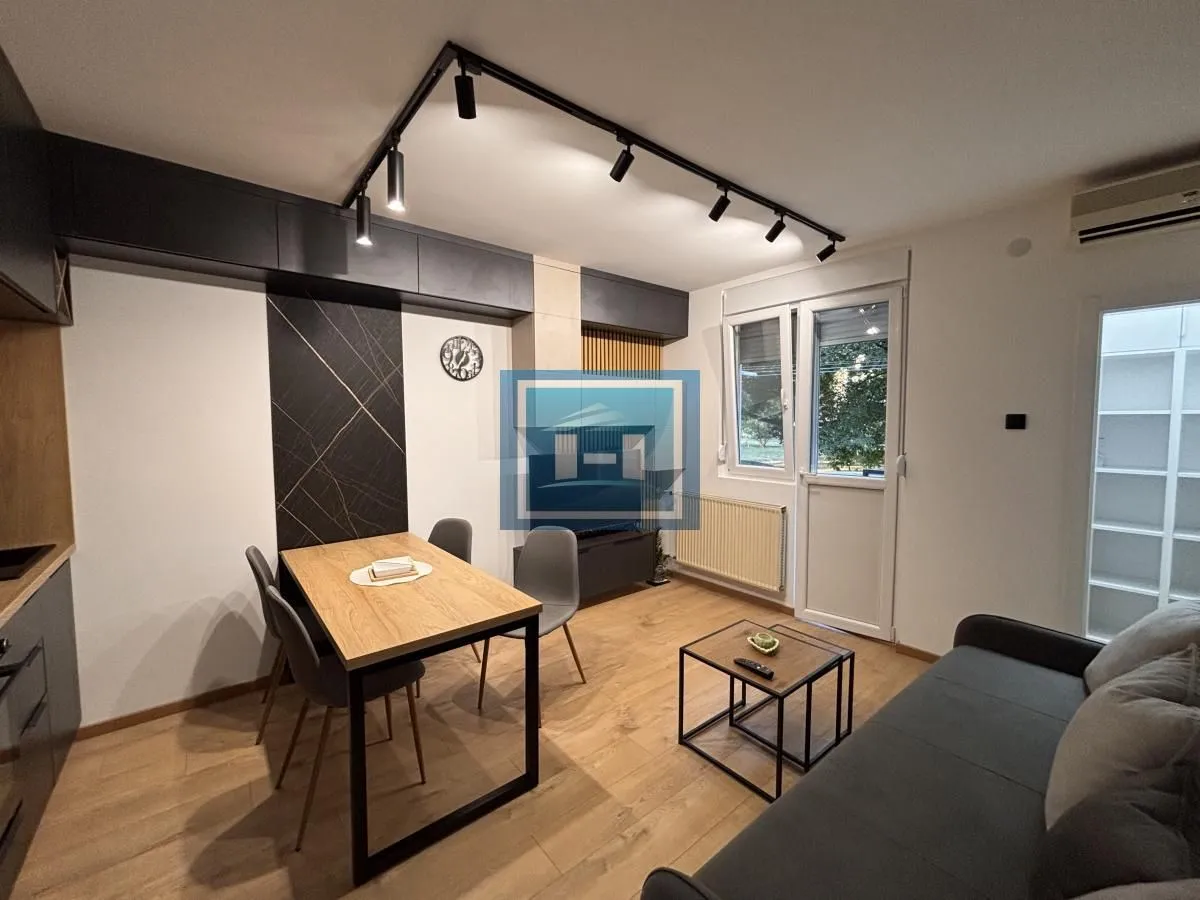 Rent, studio apartment, 23m², Strelište, Jagodina