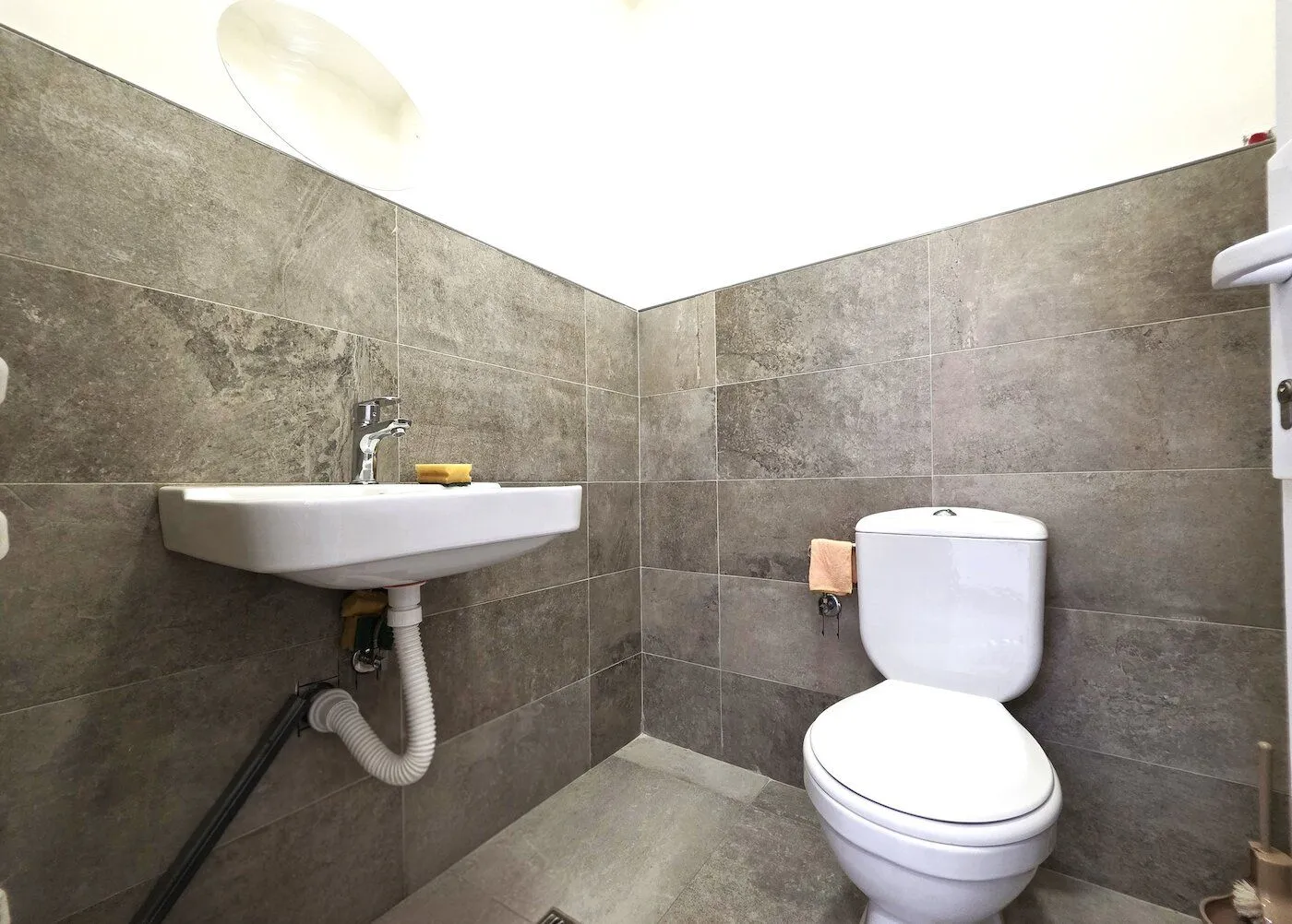 Rent, office space, 45m², Masline, Podgorica