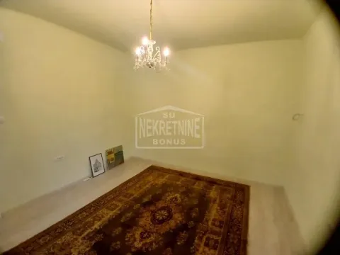 Prodaja, kuća, 165m², Kertvaroš, Subotica - image 8