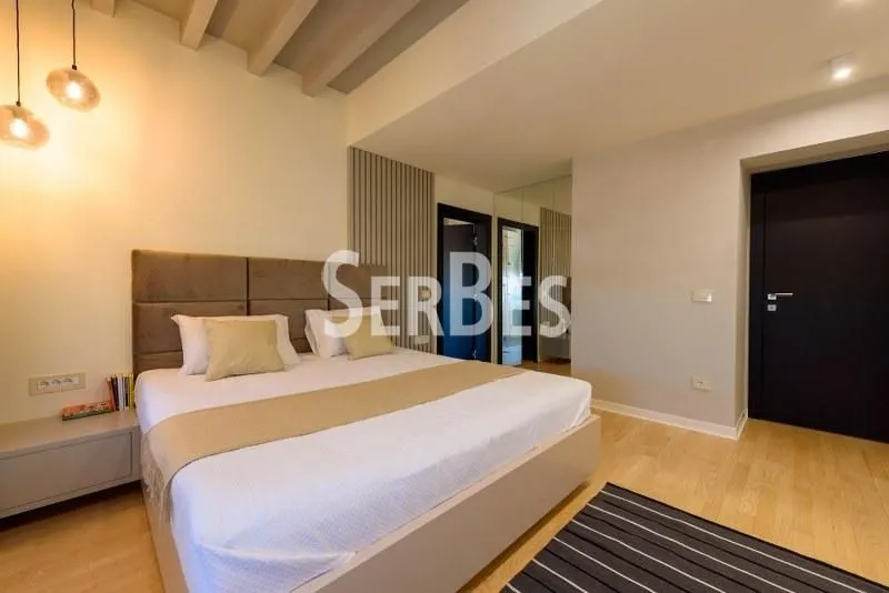 Prodaja, trosoban stan, 230m², Bulevar Evrope, Novi Sad Sve Podlokacije