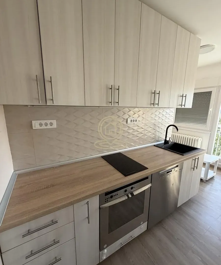 Prodaja, jednosoban stan, 39m², Voždovac Sve Podlokacije, Beograd