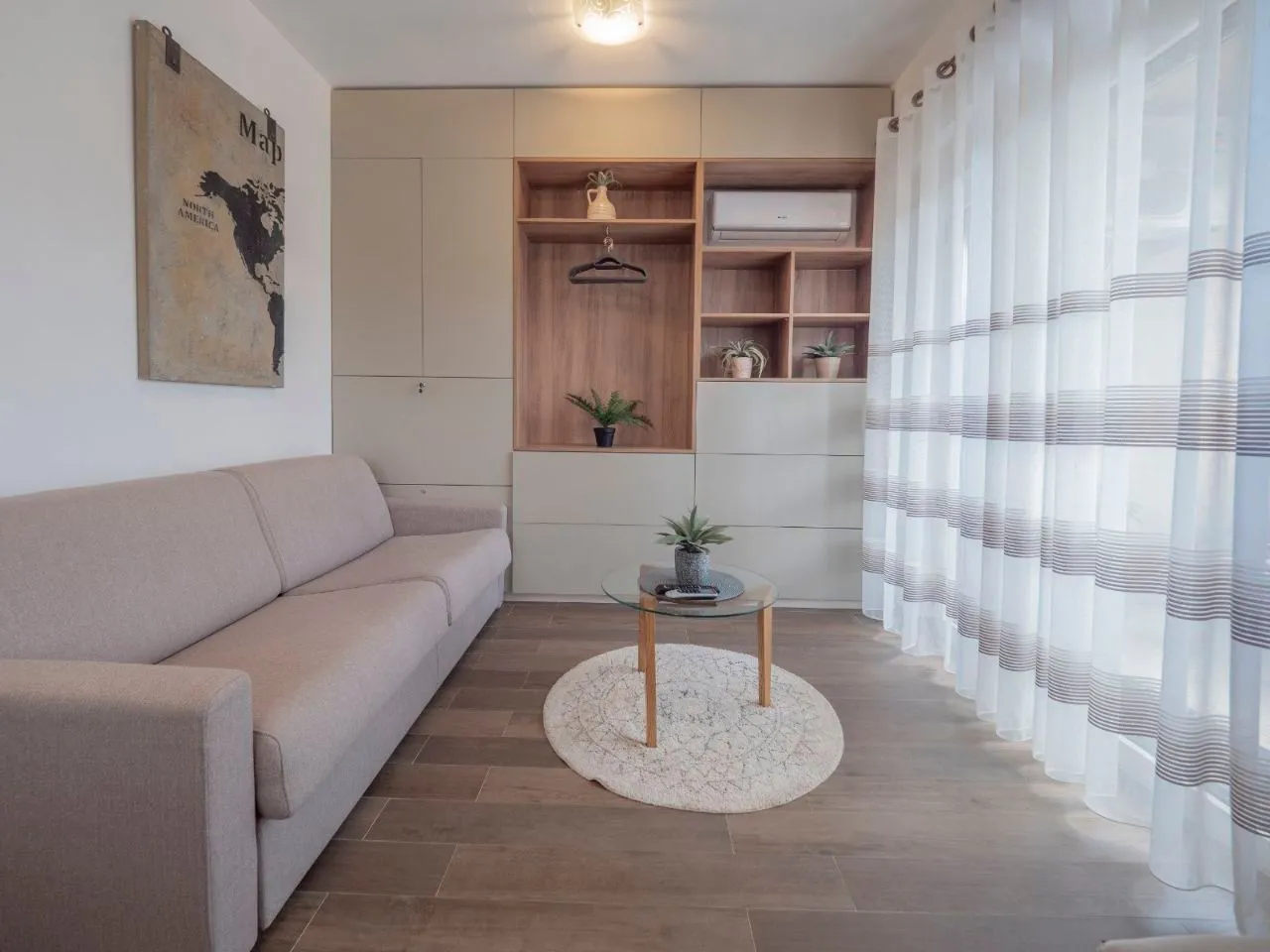 Rent, studio apartment, 25m², Bečići, Budva