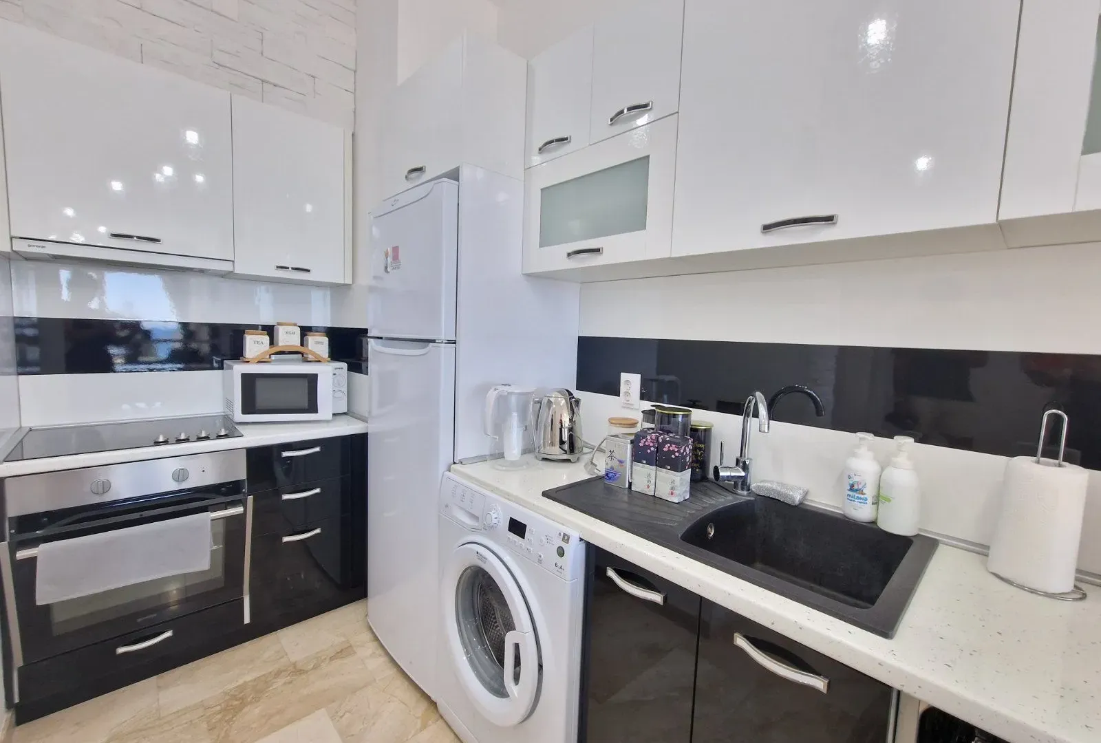Prodaja, jednosoban stan, 67m², Budva, Crna Gora