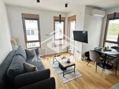 Izdavanje, dvosoban stan, 40m², Kluz, Zvezdara Sve Podlokacije - image 2