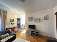 Izdavanje, dvosoban stan, 60m², Stari Aerodrom, Podgorica - image 6