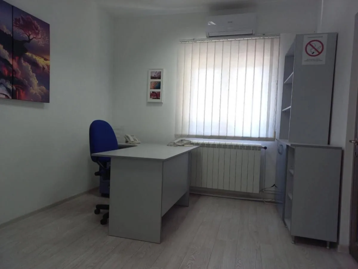 Rent, office space, 120m², Mali Mokri Lug, Zvezdara Sve Podlokacije