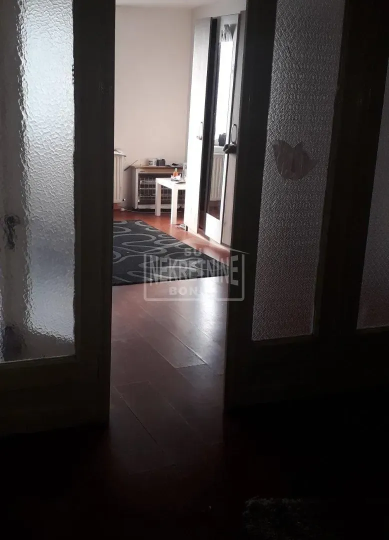 Prodaja, trosoban stan, 70m², Novo Selo, Subotica