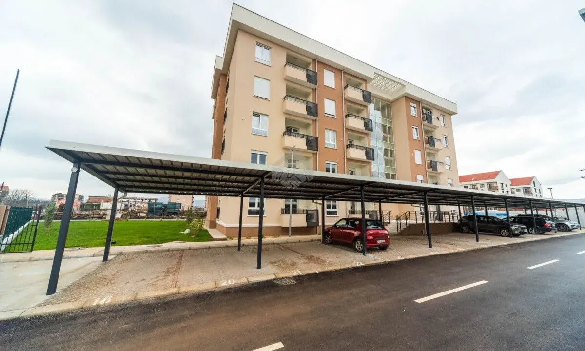 Prodaja, dvosoban stan, 73m², Zabjelo, Podgorica