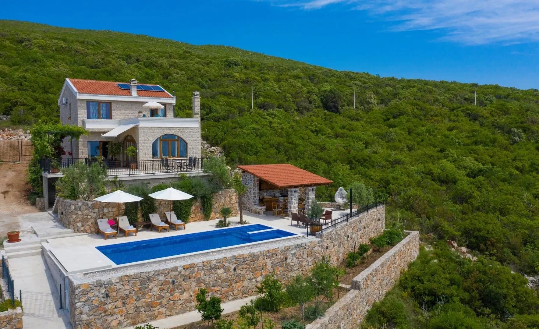 Prodaja, kuća, 200m², Zagora, Kotor