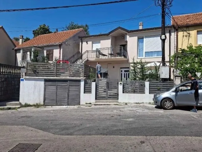 Sale, house, 150m², Centar, Cetinje