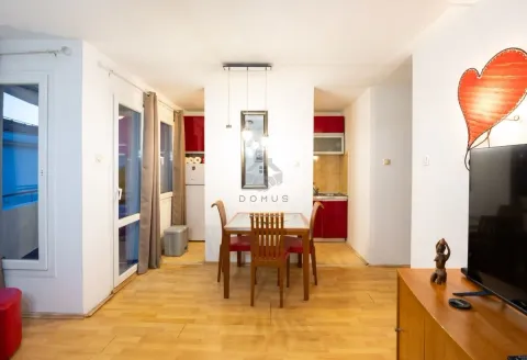 Rent, one bedroom apartment, 55m², Budva, Crna Gora - image 5