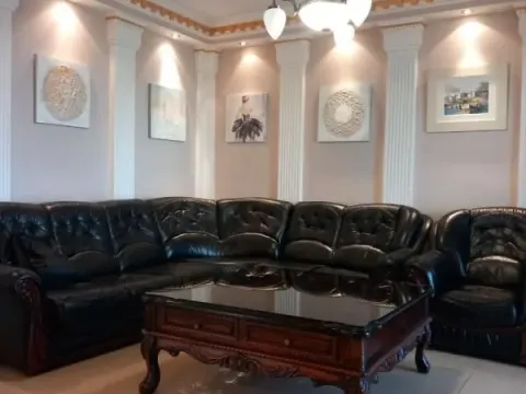 Izdavanje, trosoban stan, 130m², Gorice, Bijelo Polje - image 5