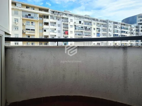 Rent, one bedroom apartment, 40m², Preko Morače, Podgorica - image 13