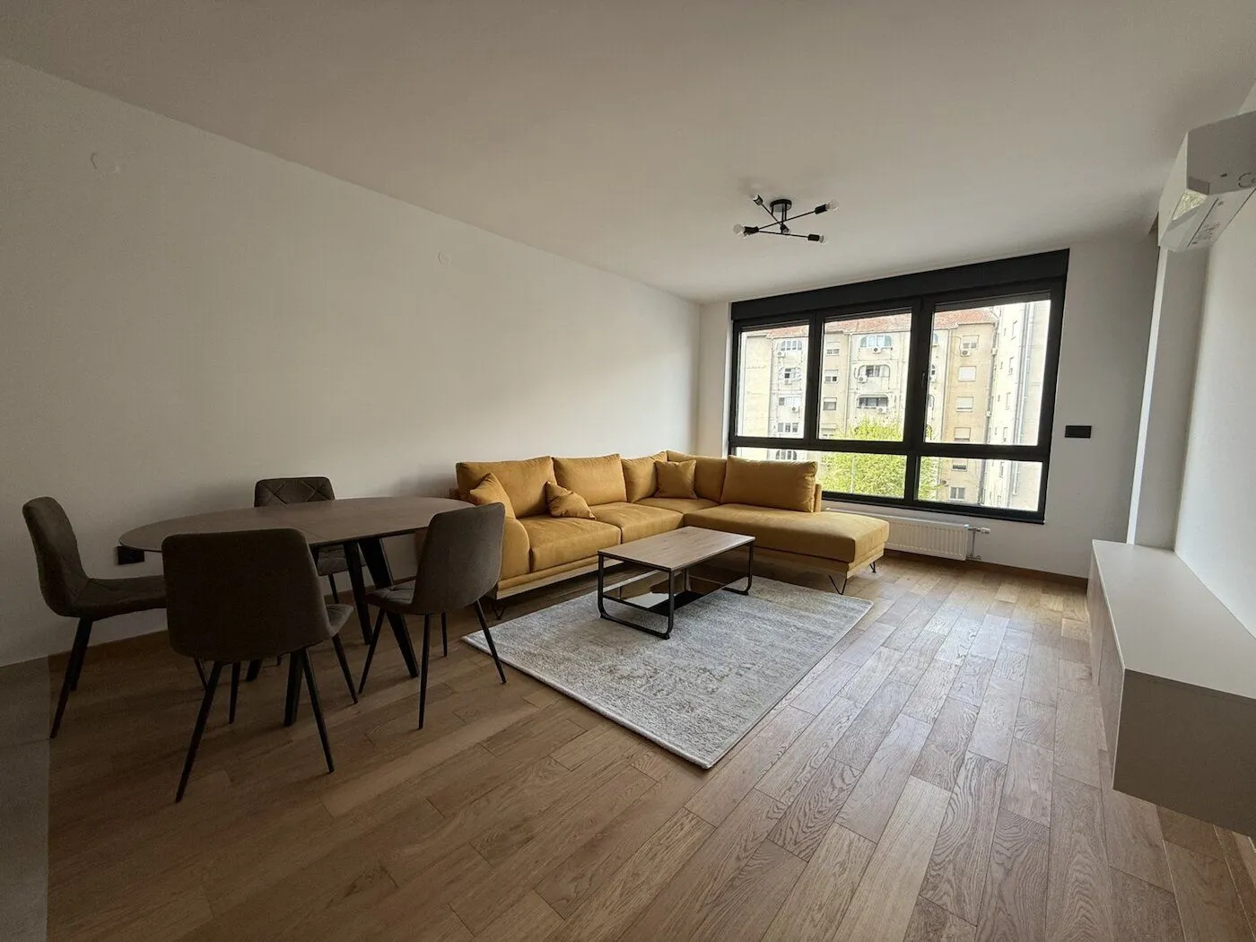 Rent, one bedroom apartment, 61m², Sajmište, Novi Sad
