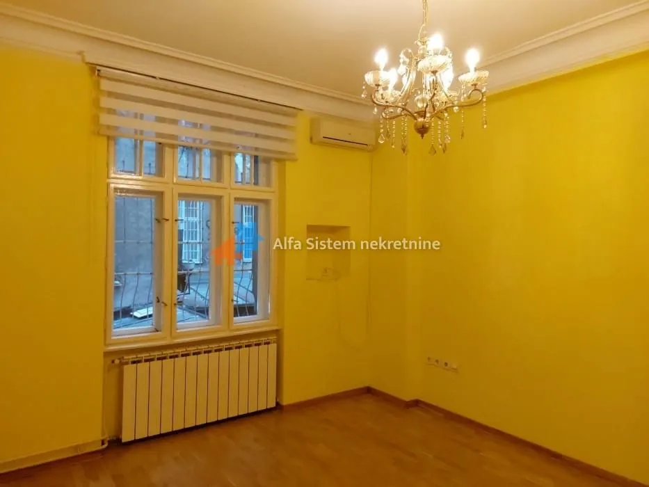 Rent, three bedroom apartment, 70m², Stari Grad, Beograd