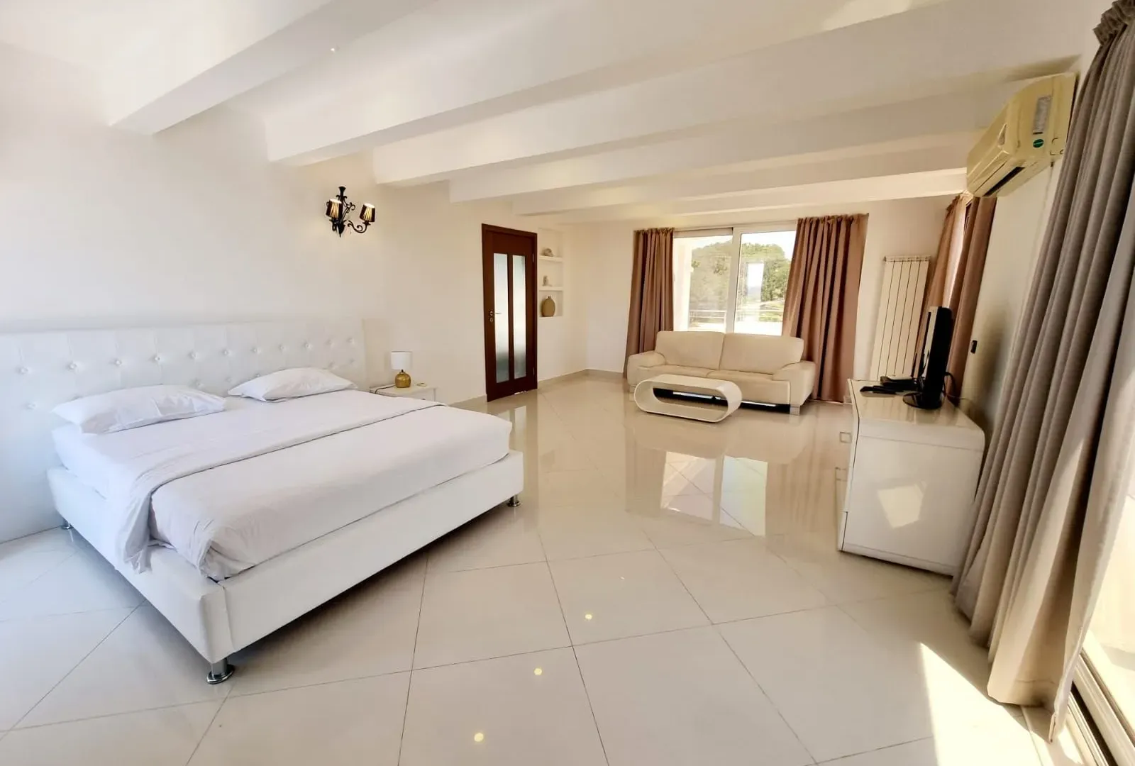 Sale, office space, 1000m², Briska Gora, Ulcinj