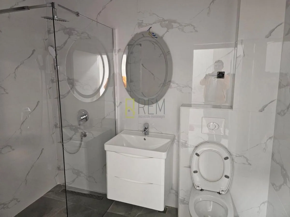 Prodaja, jednosoban stan, 50m², Đenovići, Herceg Novi