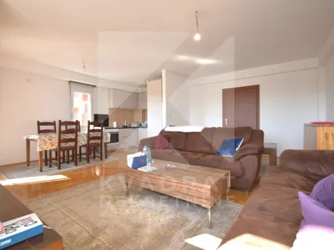 Rent, three bedroom apartment, 92m², 1 maj, Podgorica - image 2