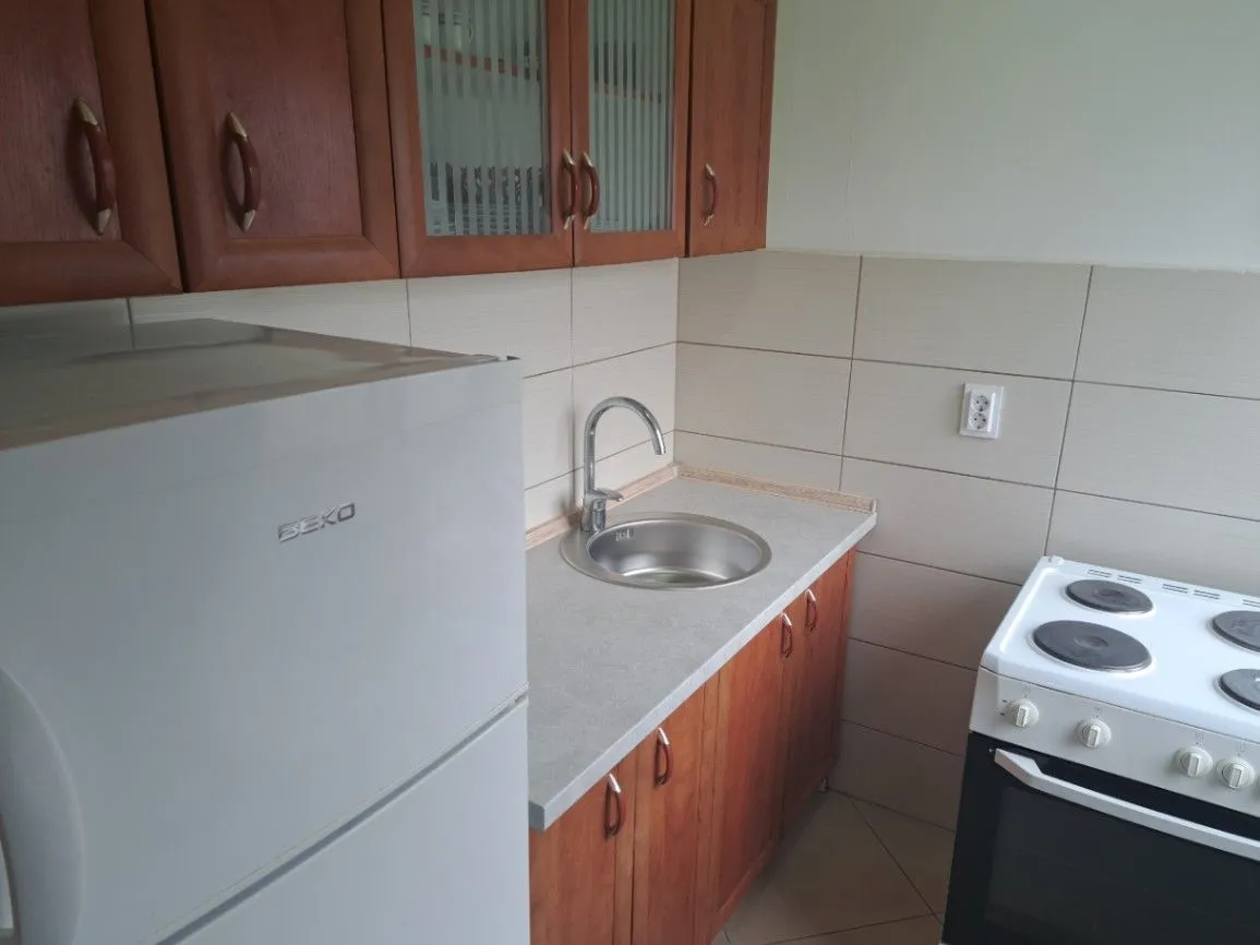 Izdavanje, jednosoban stan, 40m2, Seljanovo, Tivat