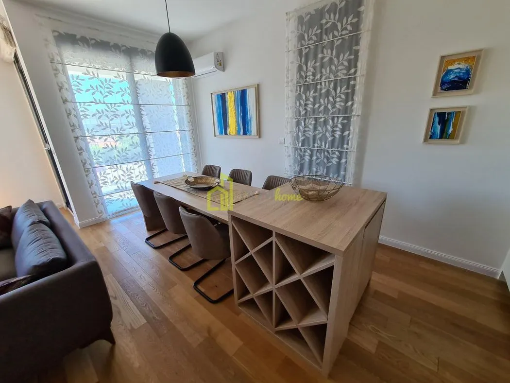 Rent, three bedroom apartment, 95m², City Kvart, Podgorica