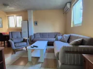 Izdavanje, jednosoban stan, 40m², Gornja Gorica, Podgorica - image 1