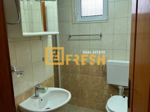 Sale, house, 310m², Kolašin, Crna Gora - image 14